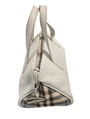 💯 Authentic  Burberry Handbag